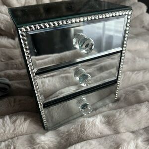 Glass, small like jewelry box